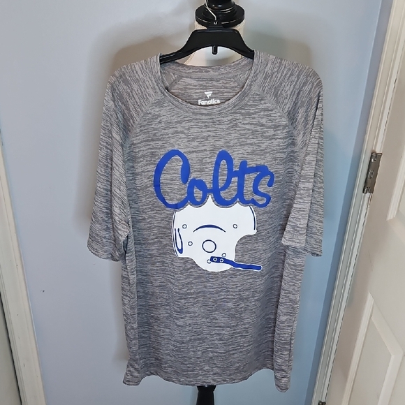 Fanatics Other - Gray Fanatics Colts T-Shirt